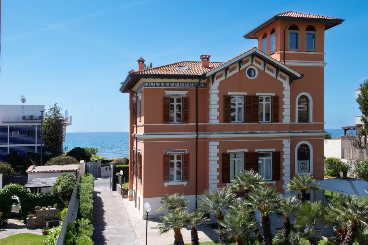 Palazzo Moresco Santa Marinella Luaran gambar