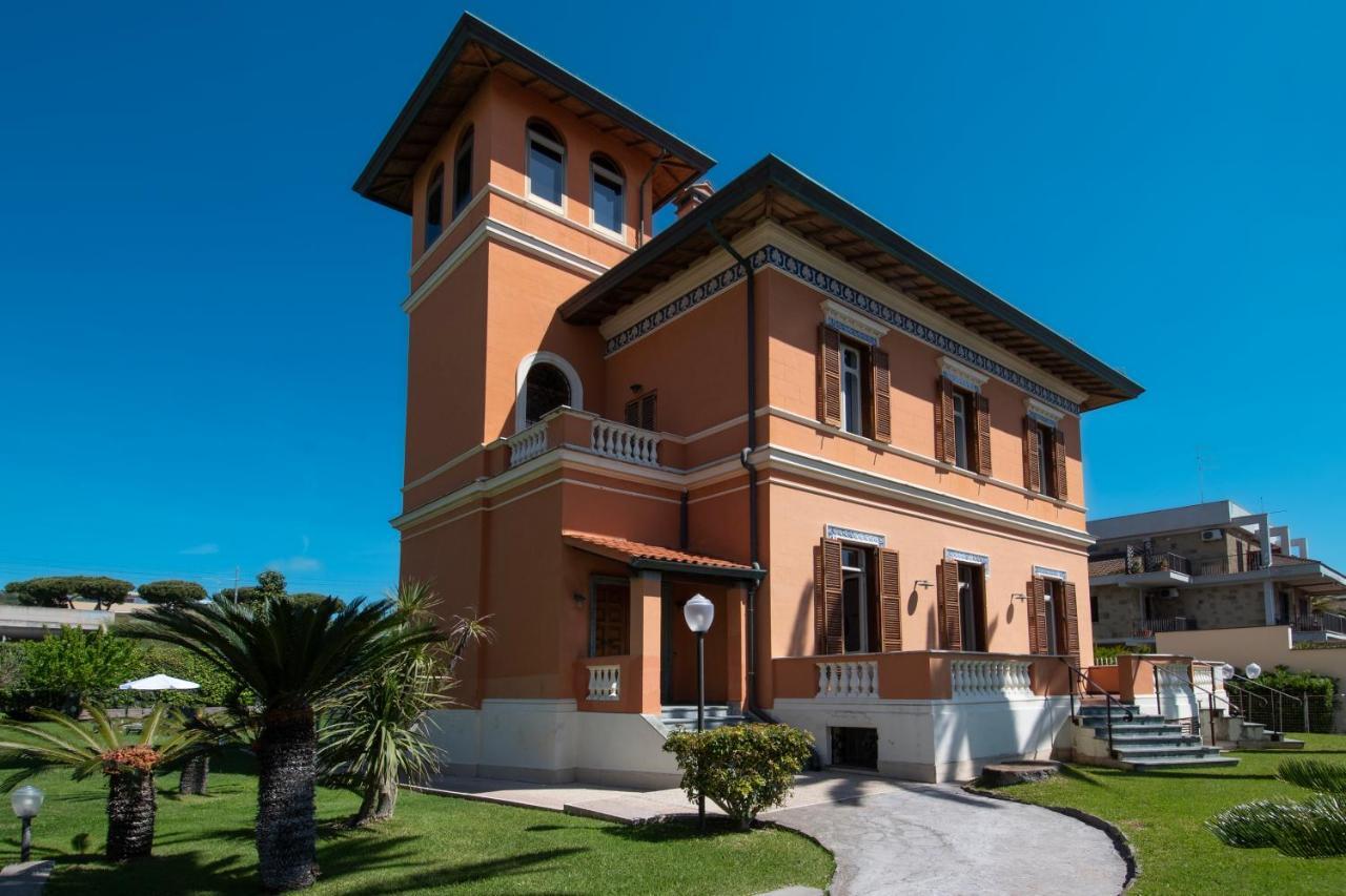 Palazzo Moresco Santa Marinella Luaran gambar